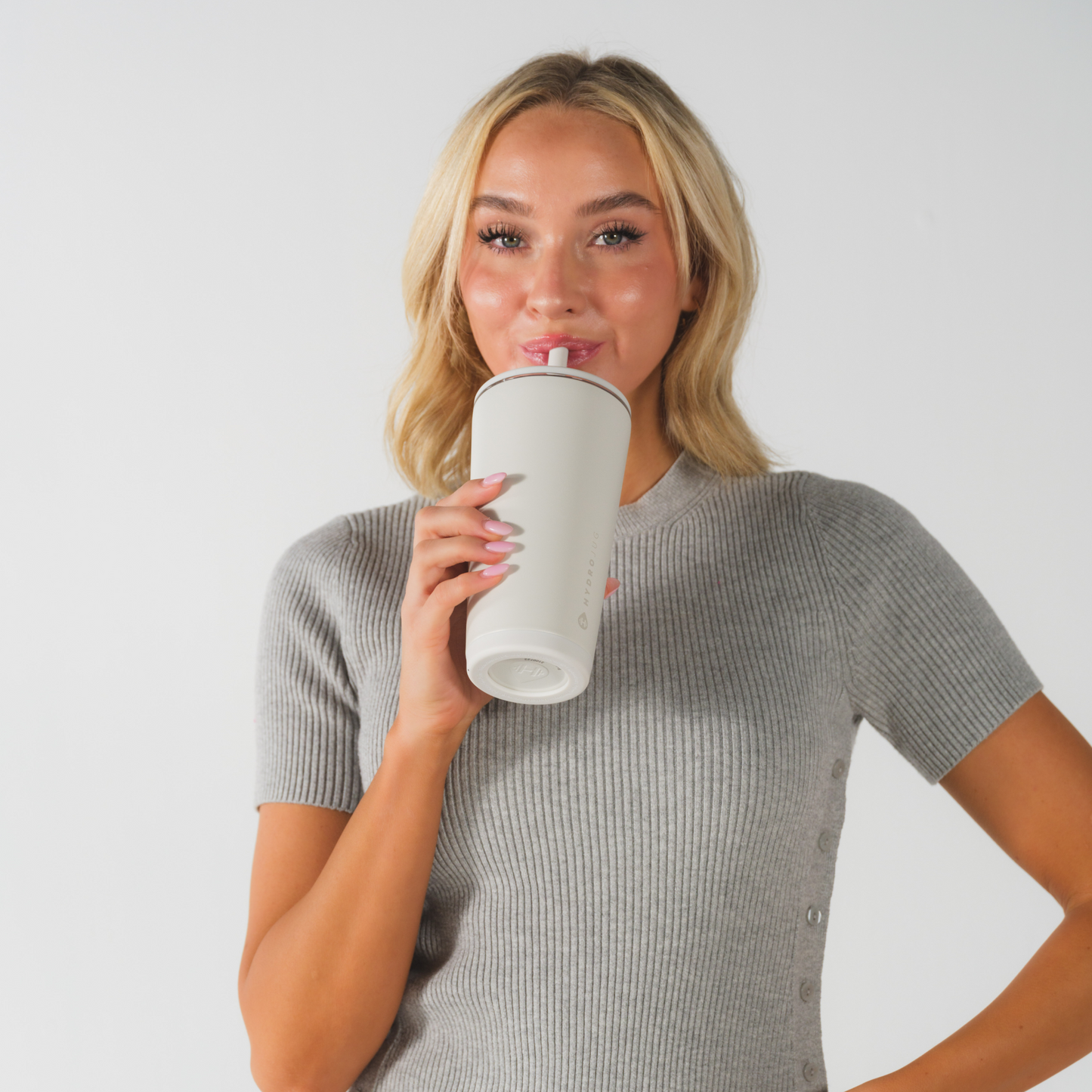 linen-20oz-592ml-p2 EverydayTumbler20oz.-Linen-WPI-1_1.png
