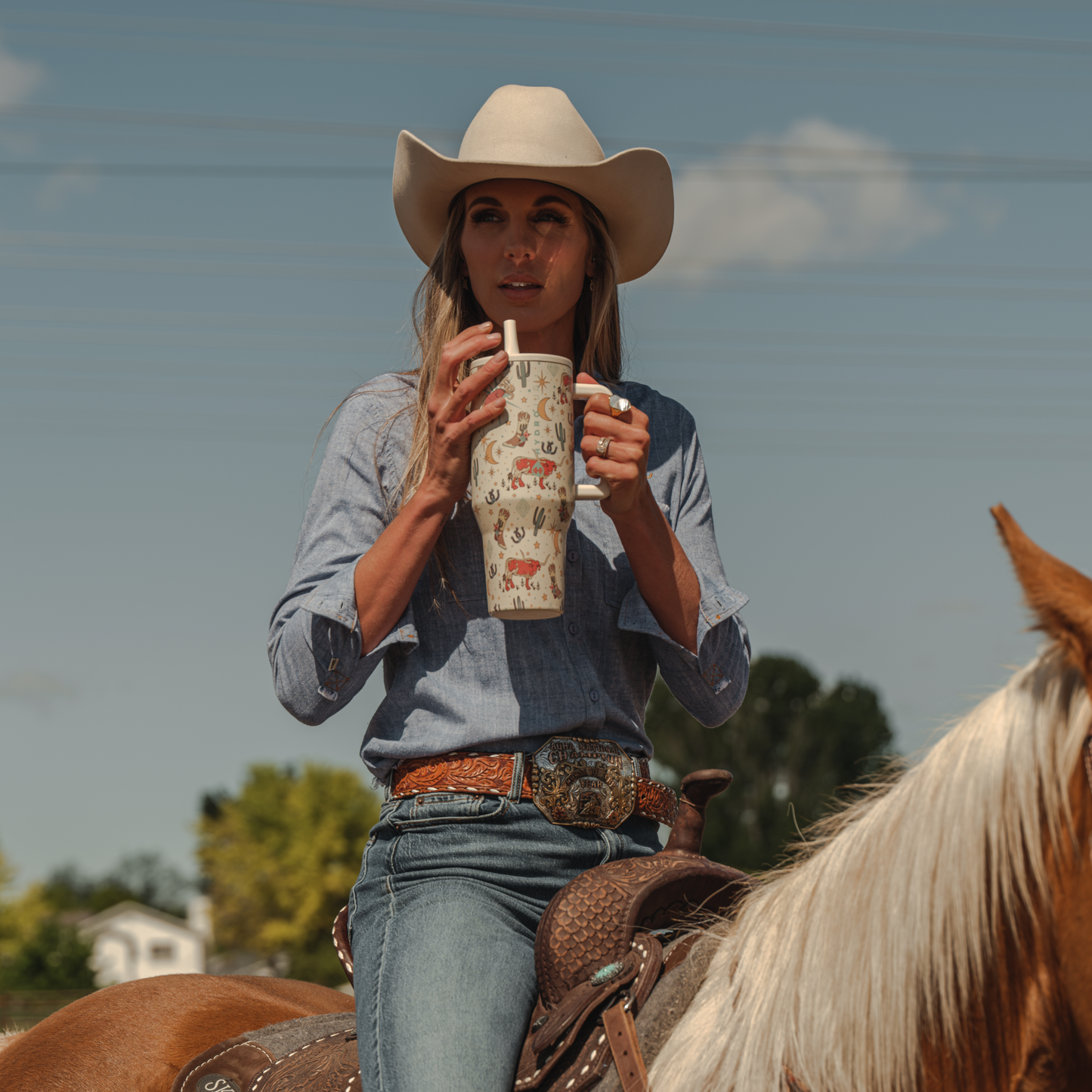 rodeo-40oz-1183ml-q7 TRVL-Rodeo-6WPI.png