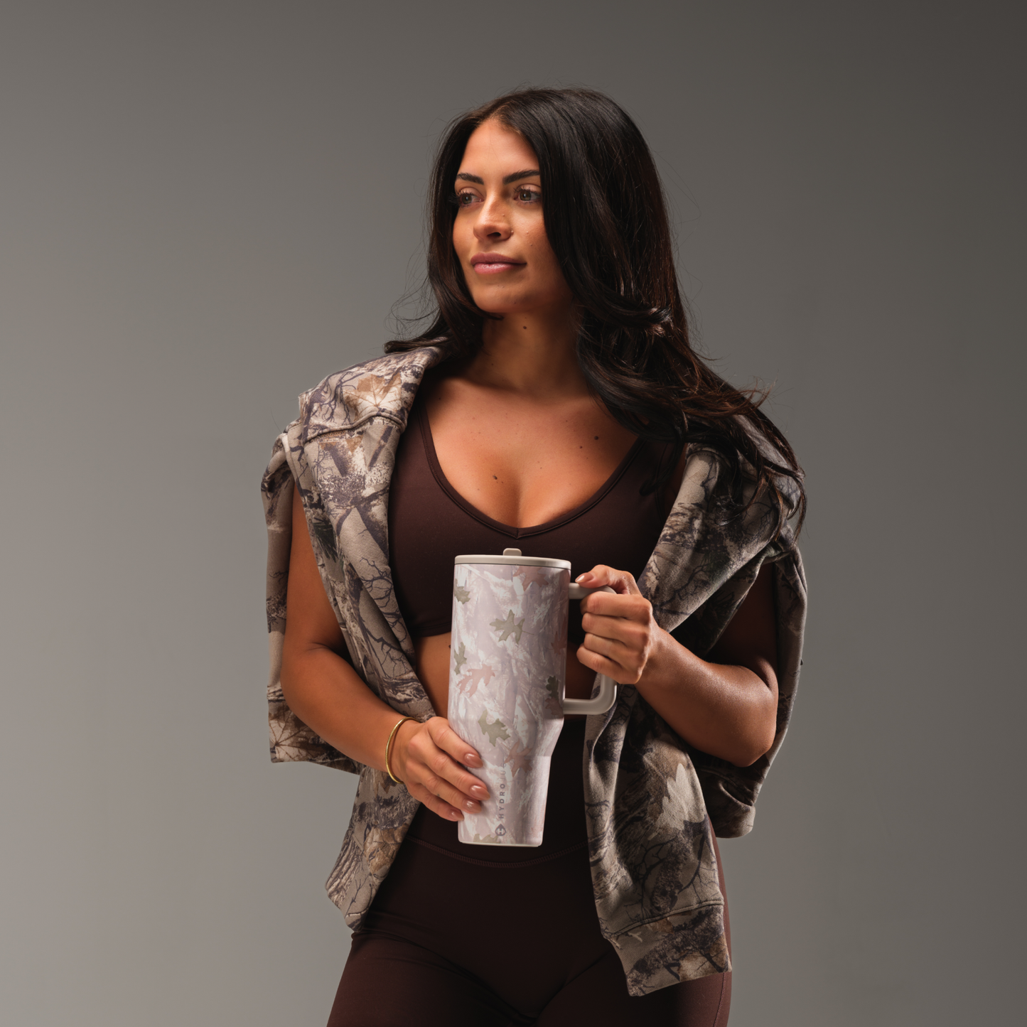 camo-32oz-946ml-q4 TRVL32-Camo-5-WPI.png