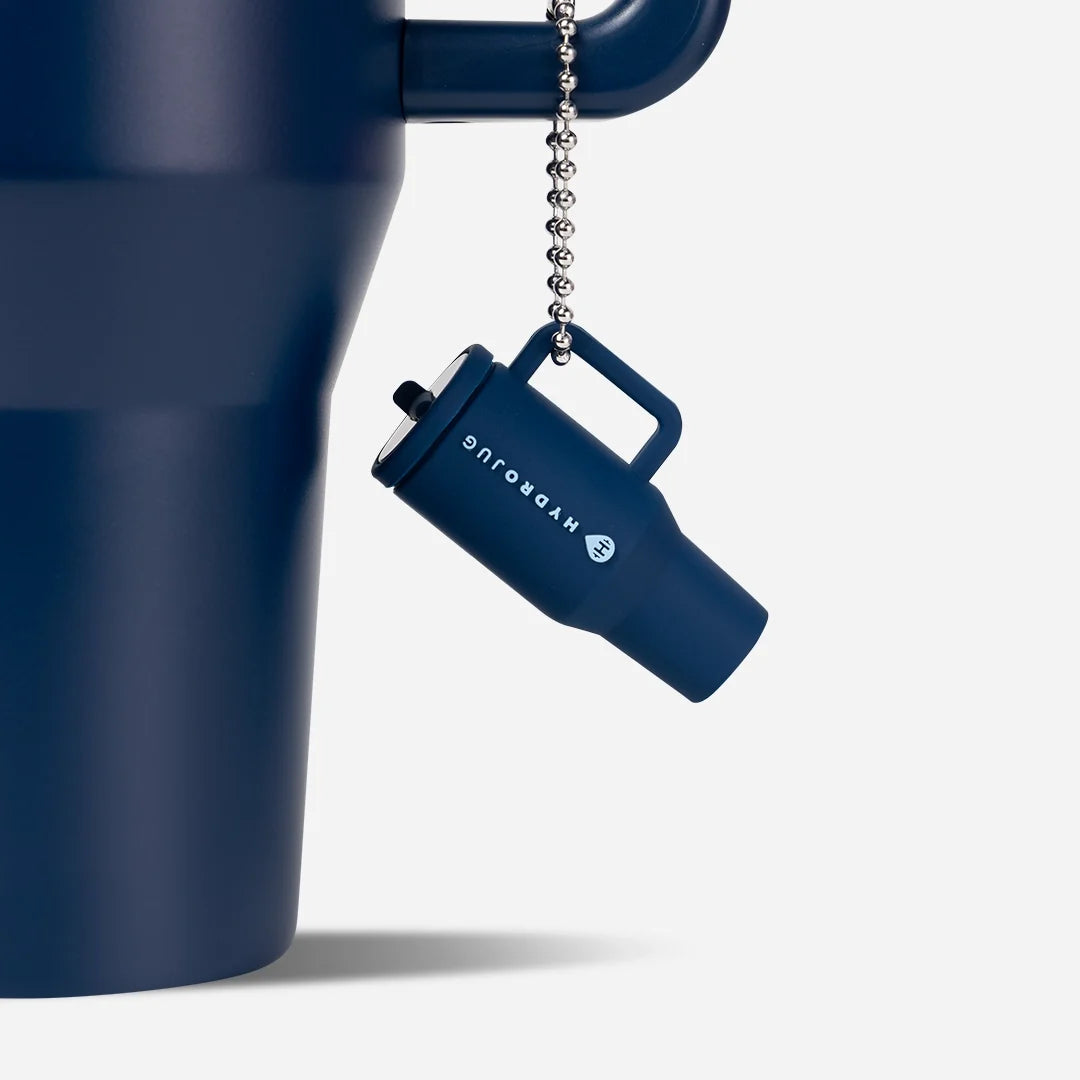 traveler-keychain-d2 Web-TravelerKeychainPhotos-Navy2.webp